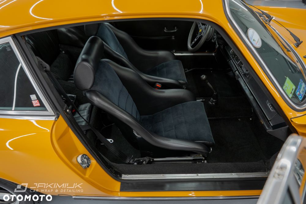 Porsche 911 - 37