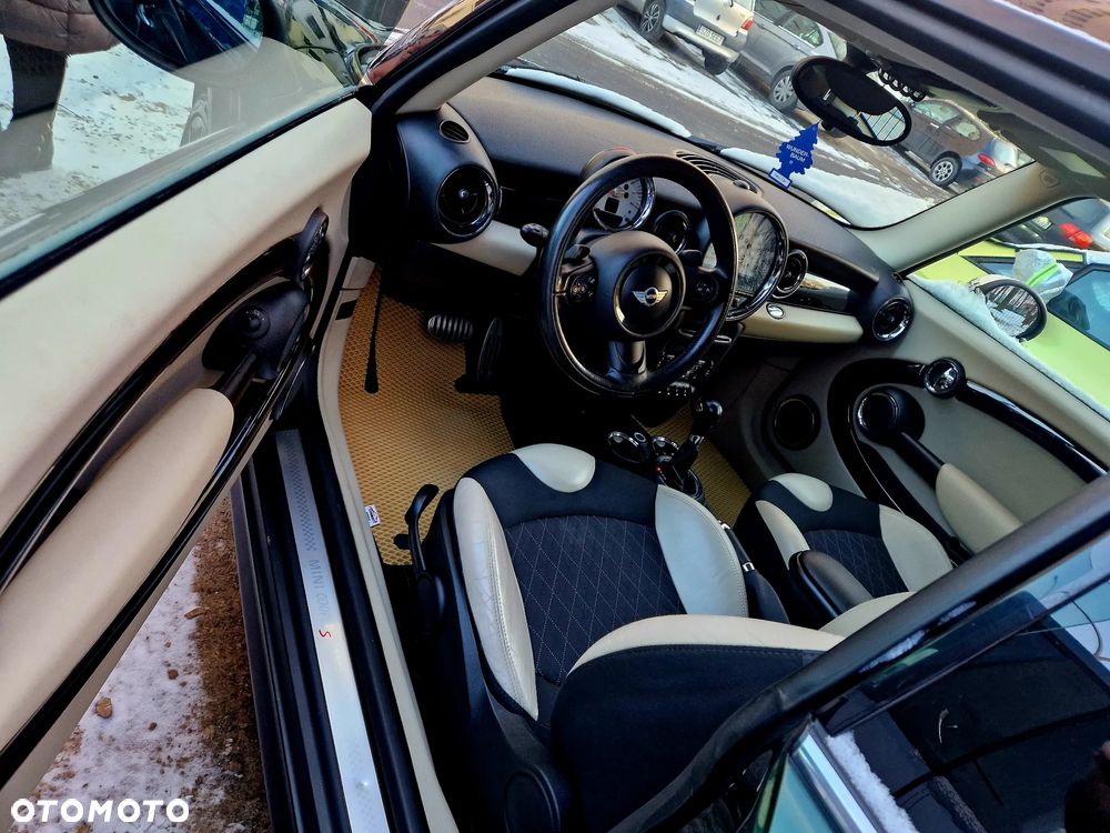 MINI Cooper S - 8