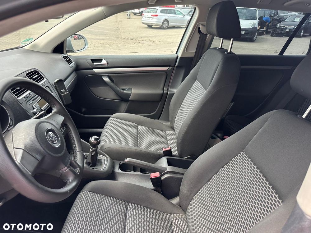 Volkswagen Golf 1.6 TDI BlueMotion Technology Comfortline - 19