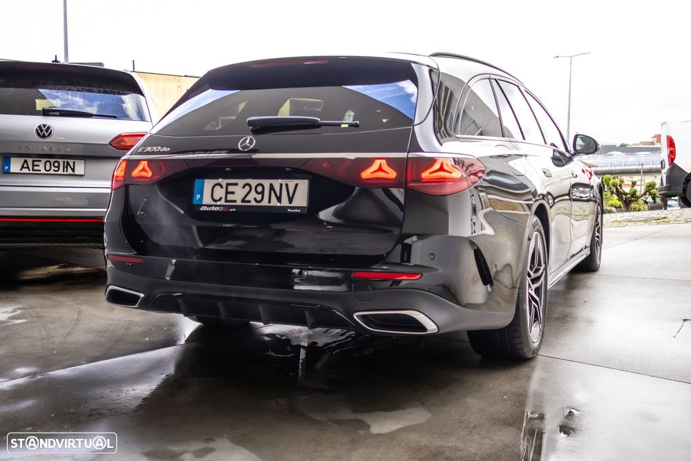 Mercedes-Benz E 300 - 6