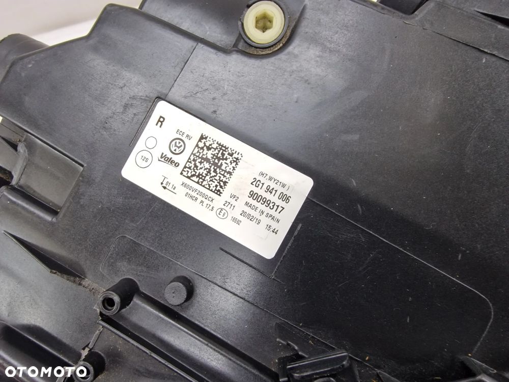 VW POLO 2G VI 17- PRAWA LAMPA PRZEDNIA PRZÓD , NR 2G1941006 , NR AUKCJI LL616 - 10