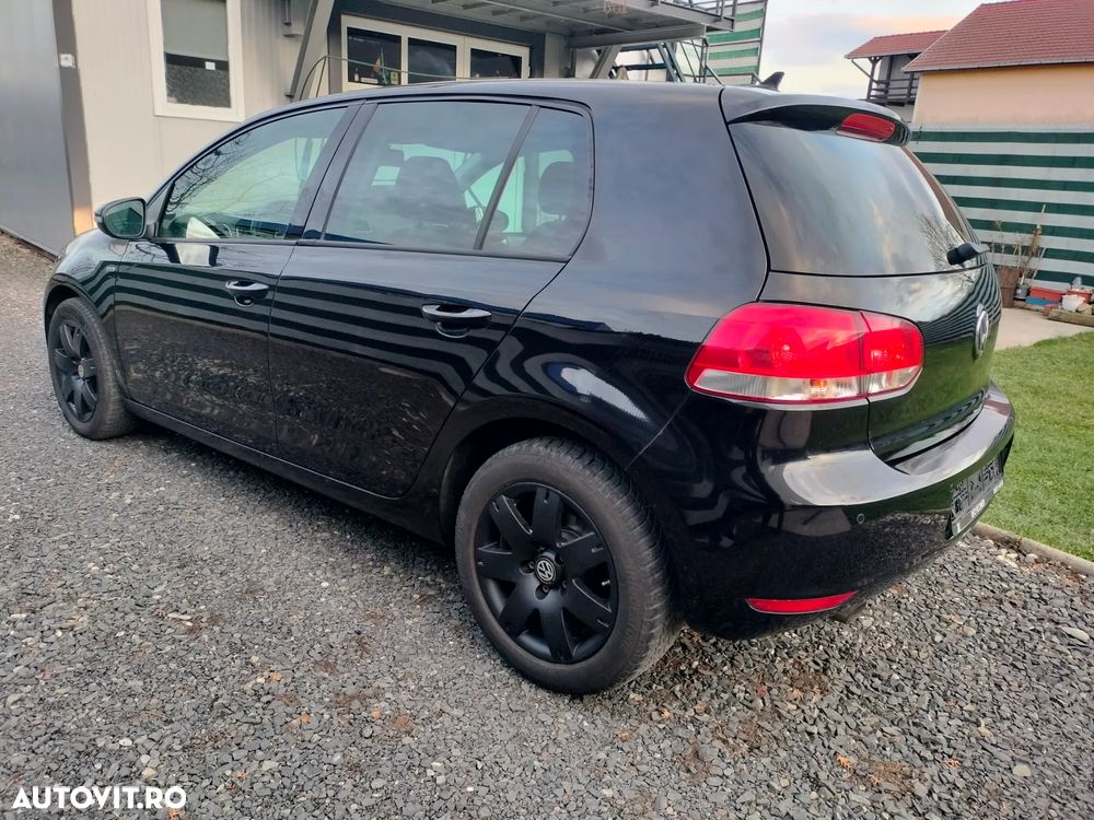 Volkswagen Golf 1.6 TDI DPF Style - 38
