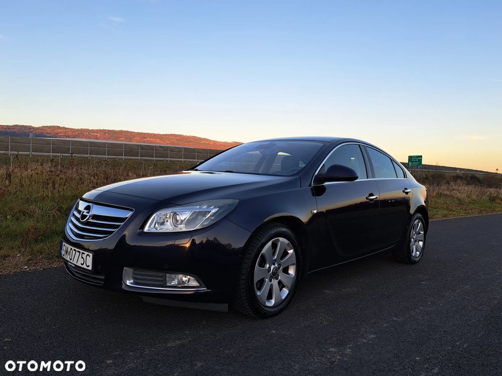 Opel Insignia 1.4 T Cosmo S&S - 24