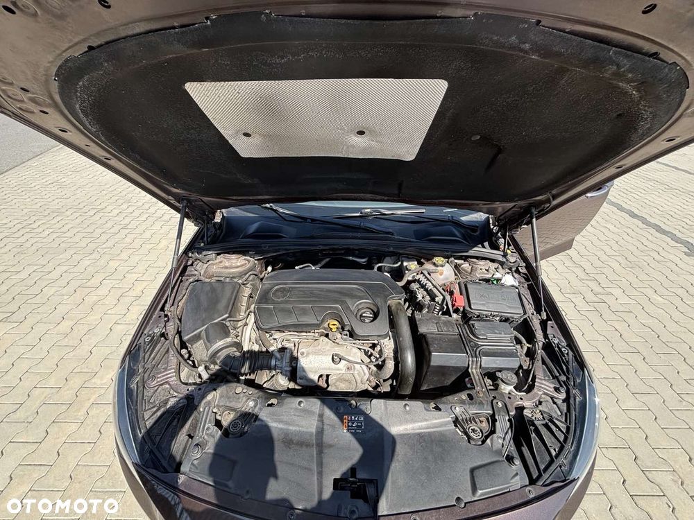 Opel Insignia 1.6 (118g) Business Edition - 13