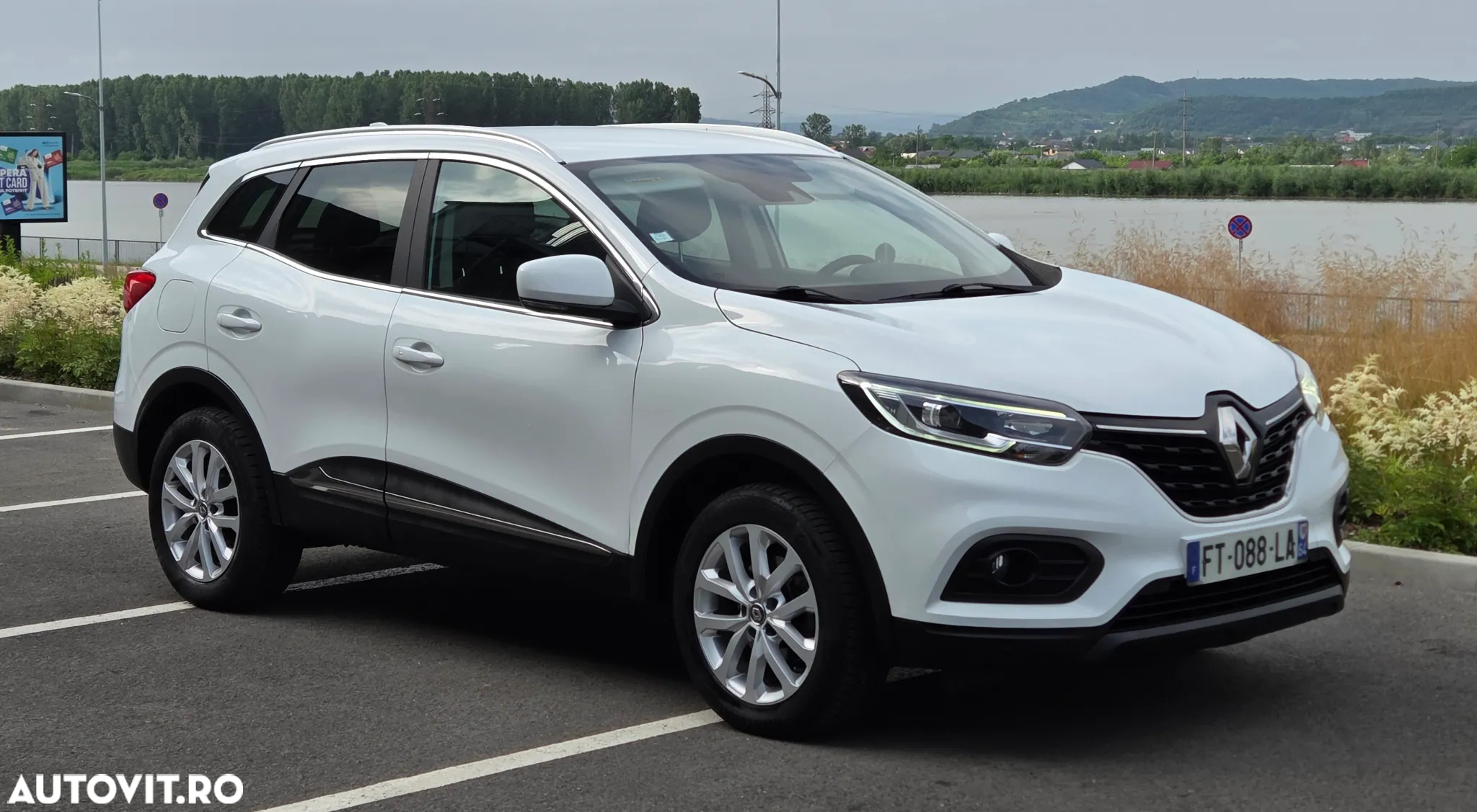 Renault Kadjar BLUE dCi 115 BUSINESS EDITION - 12