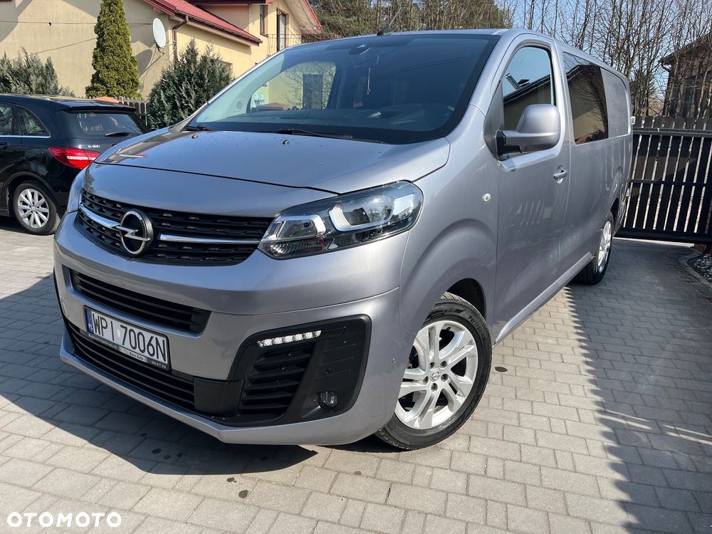 Opel Vivaro - 1