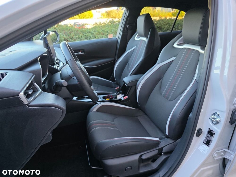 Toyota Corolla 1.8 Hybrid GR Sport - 20