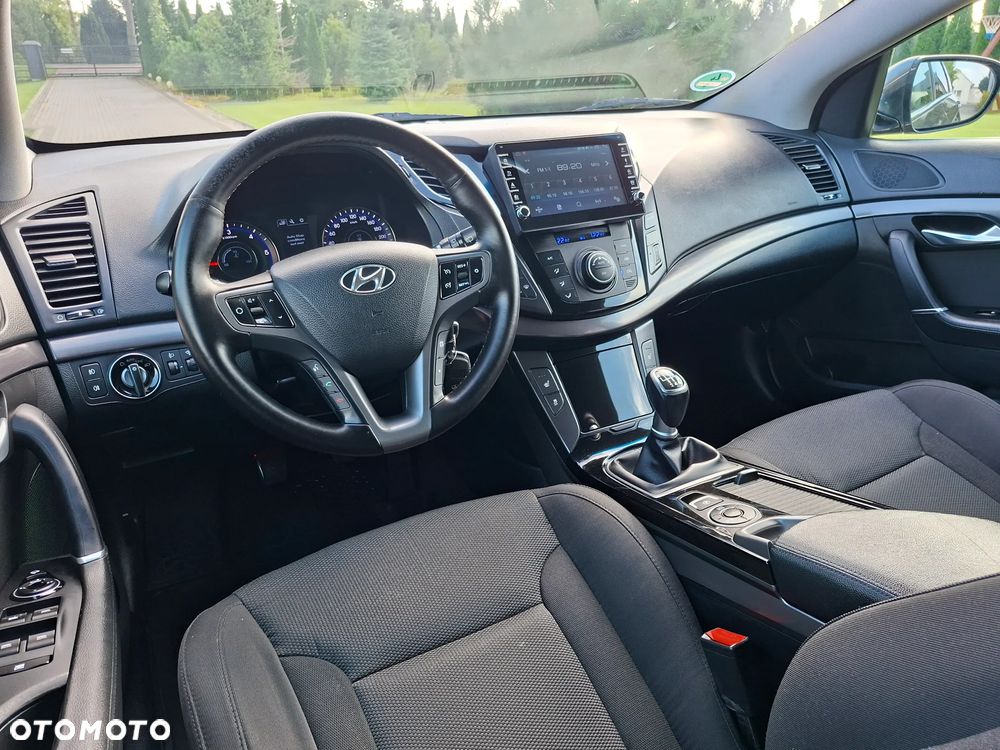 Hyundai i40 Kombi 1.7 CRDi Trend - 19