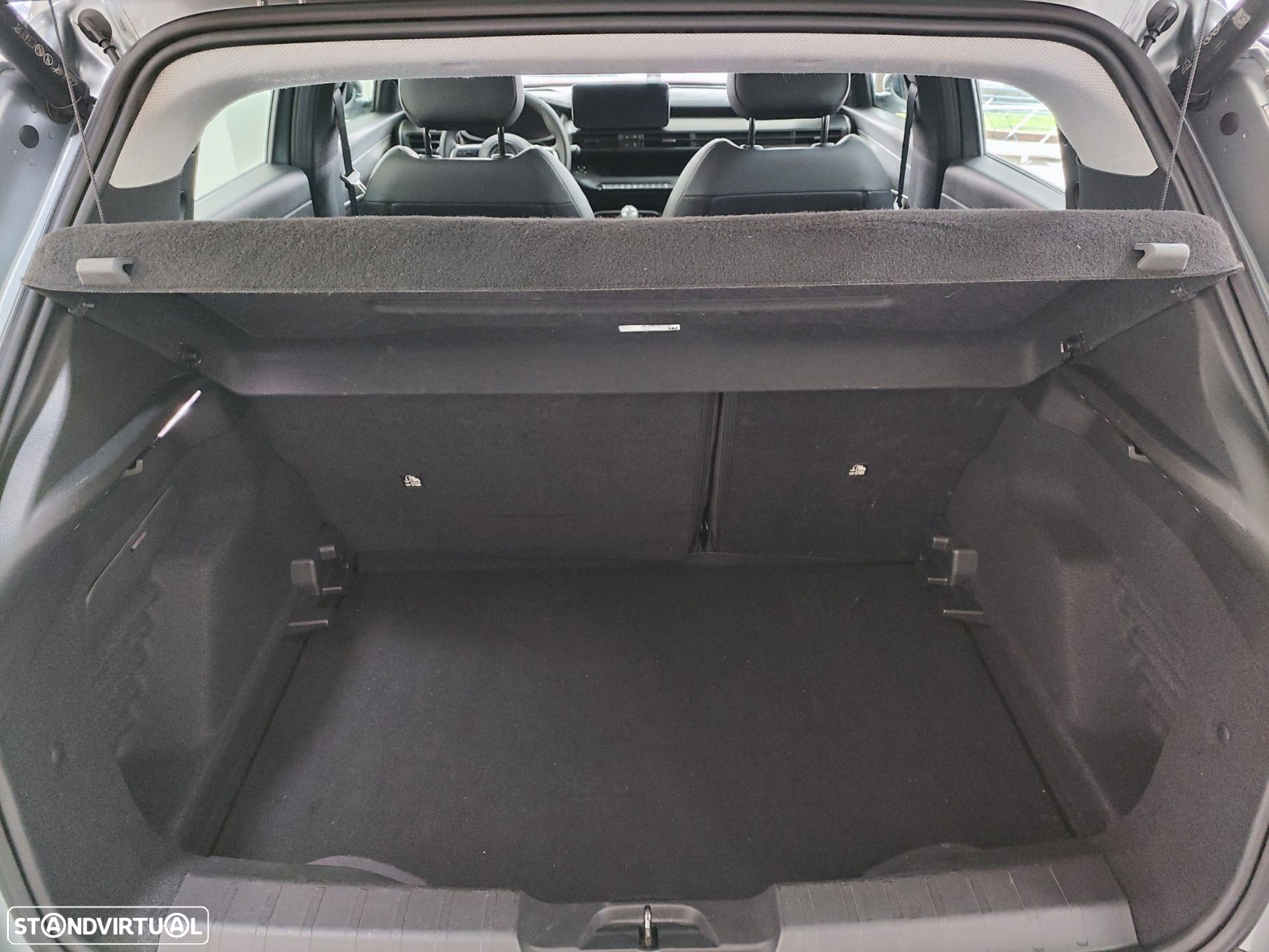 Jeep Avenger 1.2 GSE T3 Altitude - 35