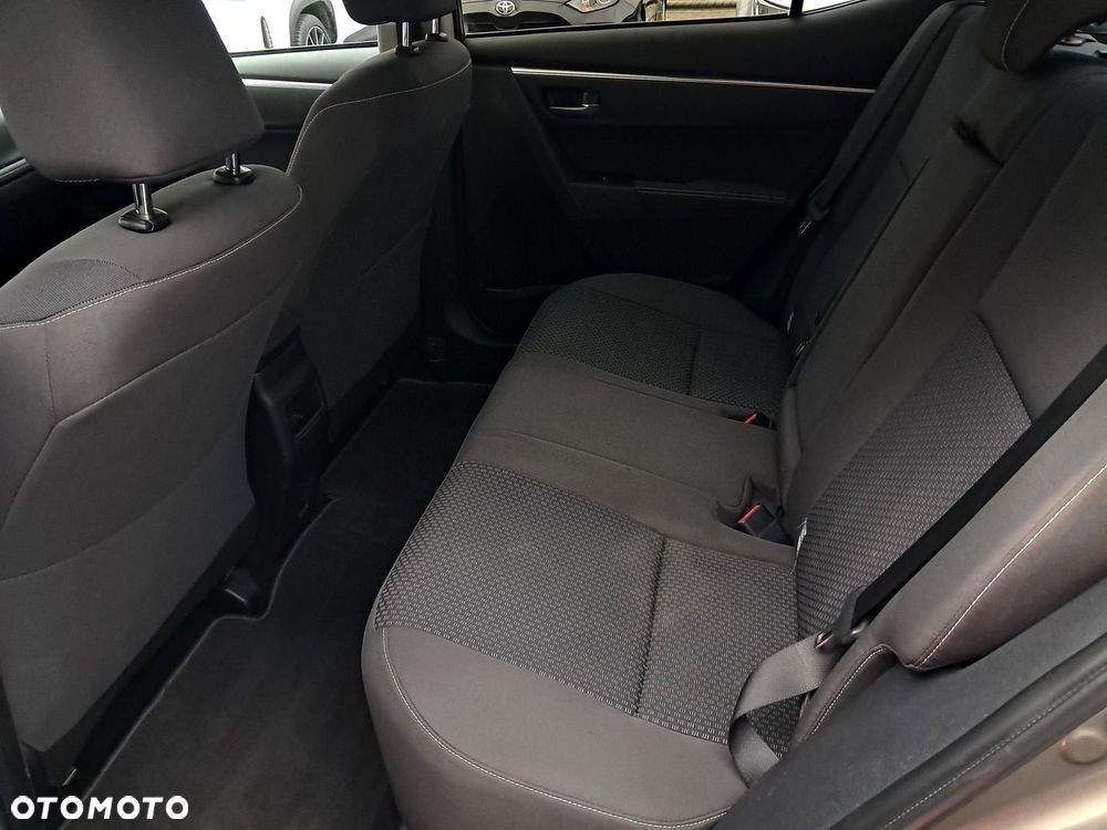 Toyota Corolla 1.6 Premium EU6 - 13