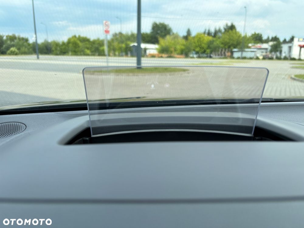 Ford Focus 1.5 EcoBlue Start-Stopp-System TITANIUM DESIGN - 22