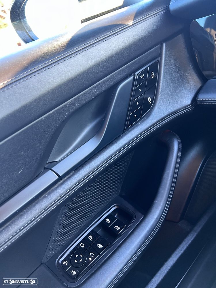 Porsche Taycan 4S - 20