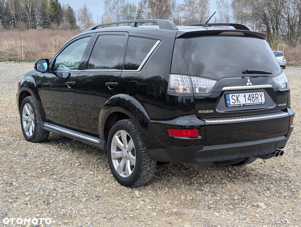 Mitsubishi Outlander 2.2 DID Instyle EU5 - 3