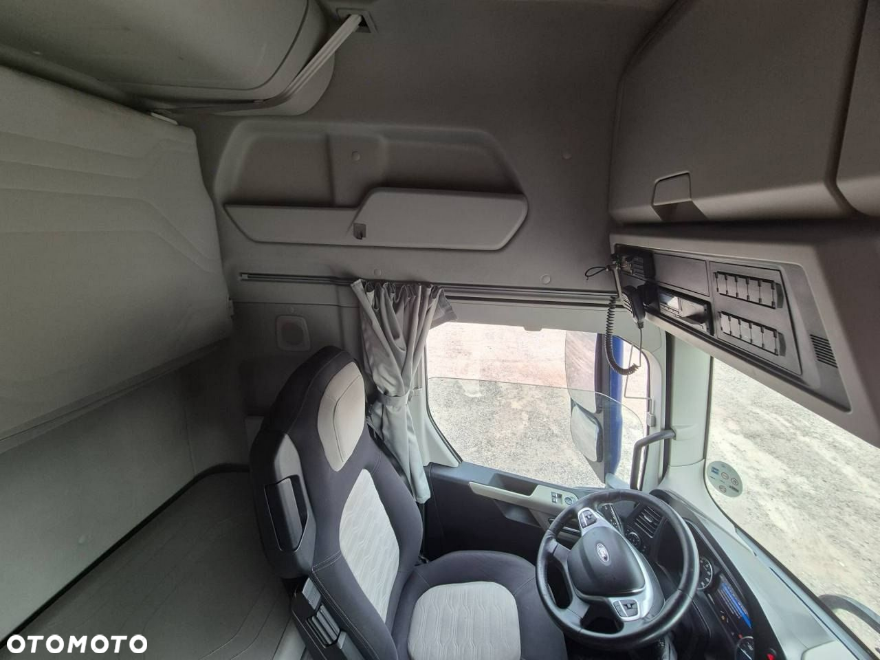 Ford f-max - 10