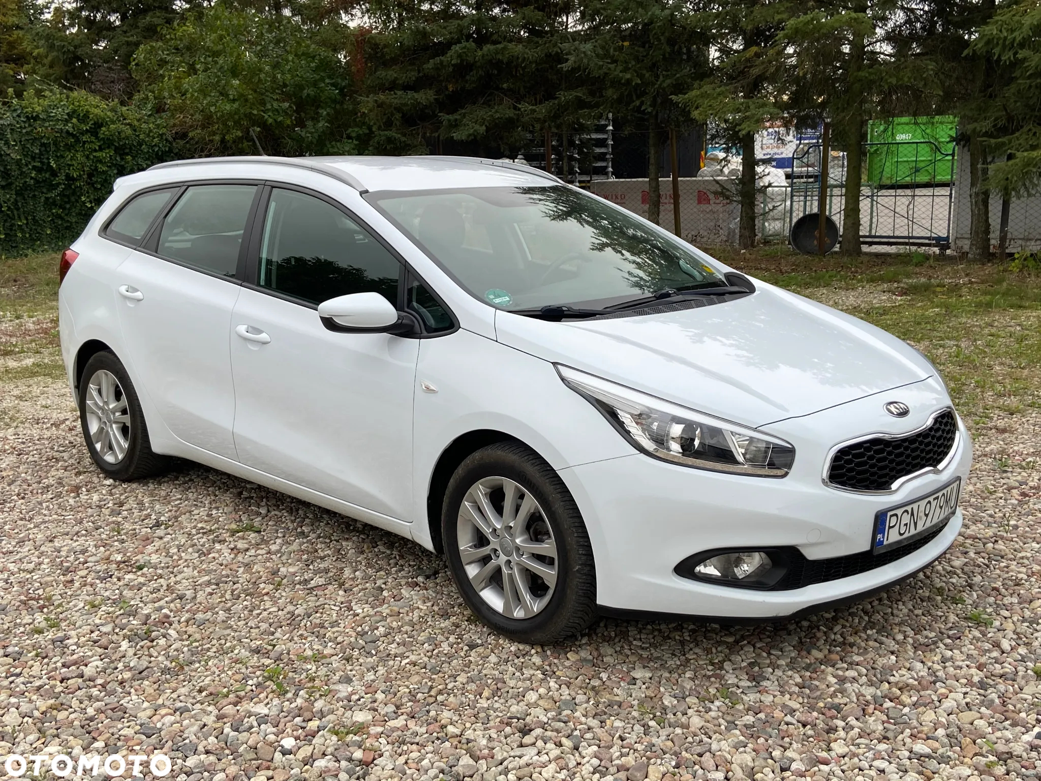 Kia Ceed - 4