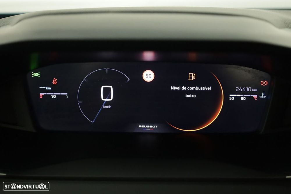 Peugeot 2008 1.2 PureTech Allure - 16