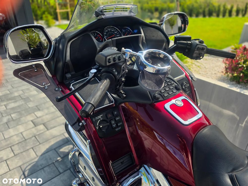 Honda GL - 17