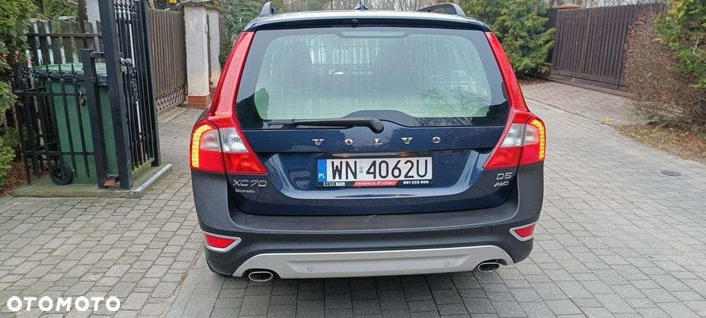 Volvo XC 70 D5 AWD Dynamic Momentum - 5