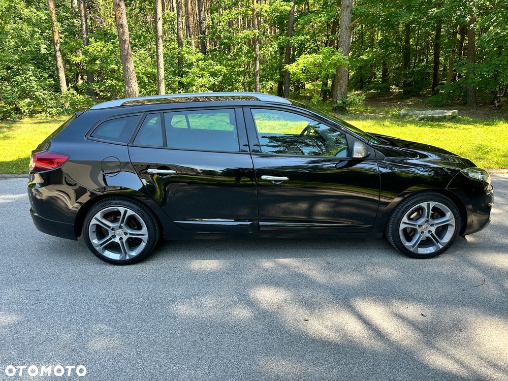 Renault Megane TCe 180 GT - 9
