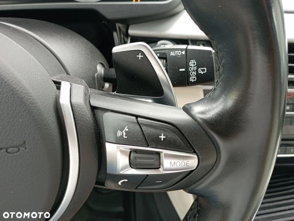 BMW X5 xDrive25d - 16