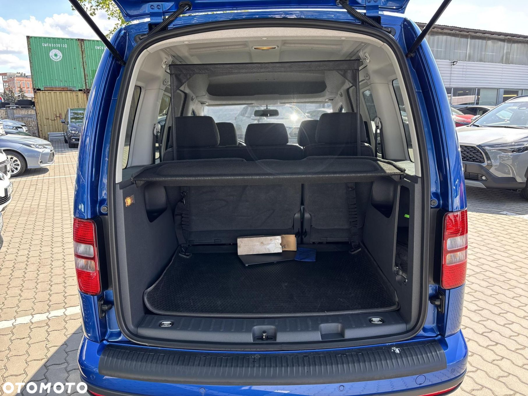 Volkswagen Caddy 2.0 TDI Trendline DSG 4Motion - 18