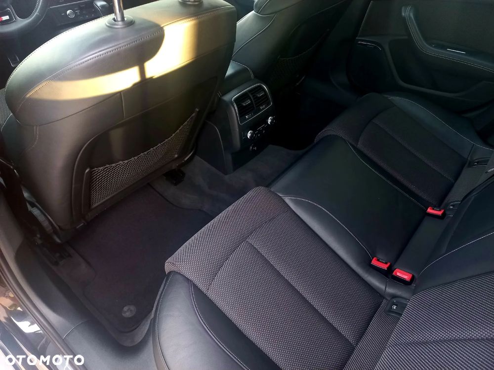 Audi A6 Avant 2.0 TDI Ultra S tronic - 18