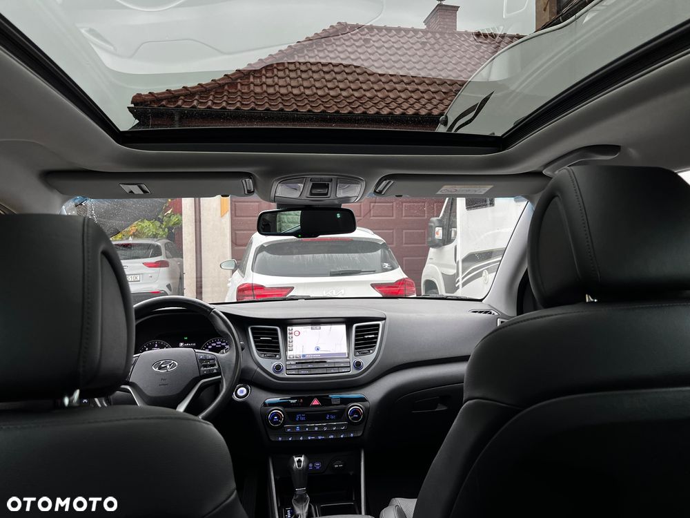 Hyundai Tucson blue 2.0 CRDi 4WD Premium - 23