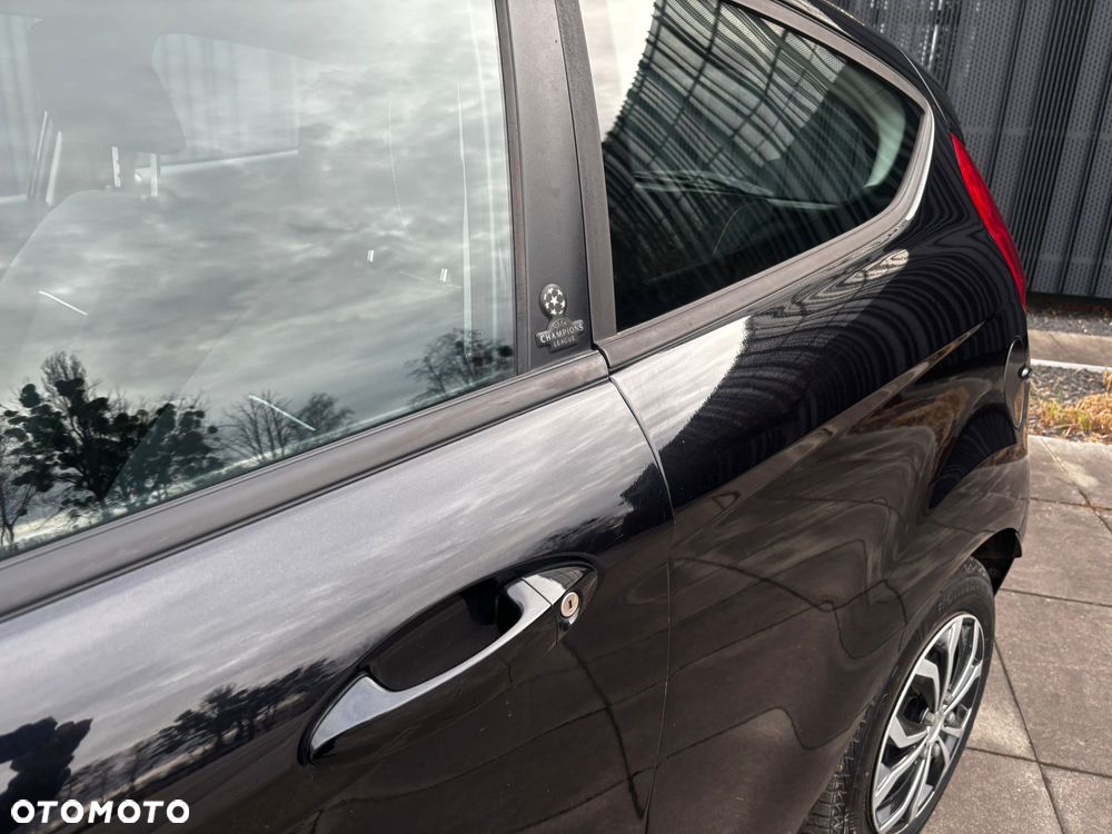 Ford Fiesta 1.25 Champions Edition - 7