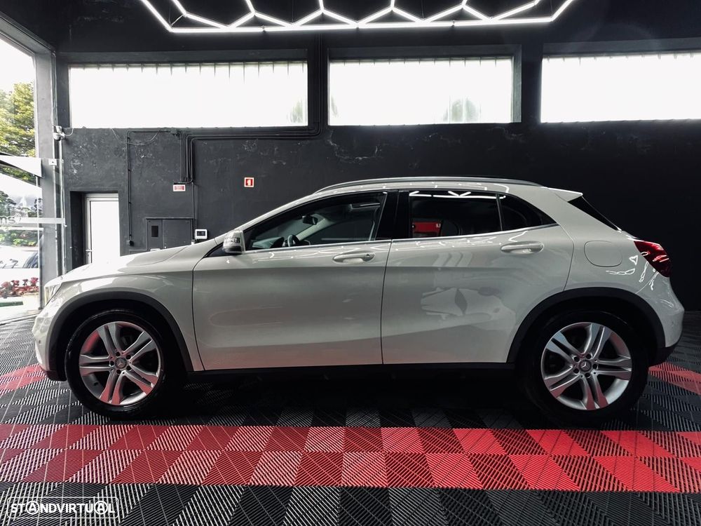 Mercedes-Benz GLA 180 CDI Urban Aut. - 14