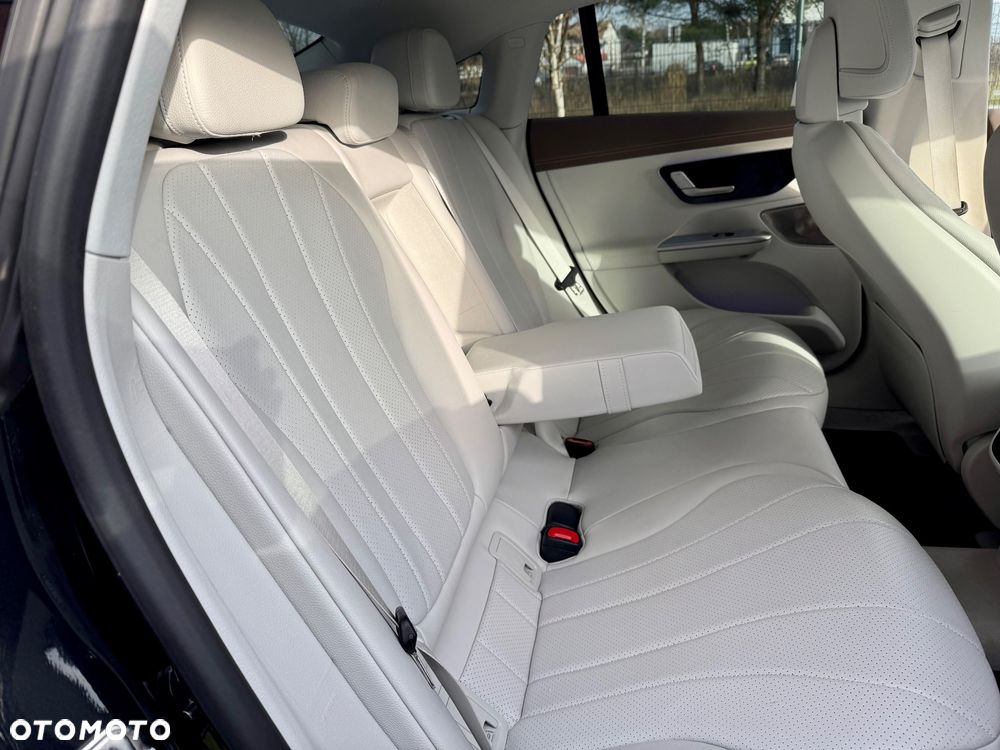 Mercedes-Benz EQE 350 90.5kWh 4-Matic Electric Art - 10