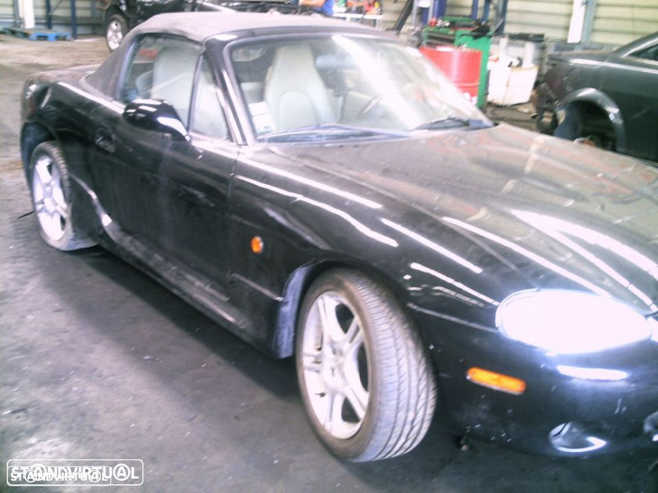 Mazda MX 5 de 2005 para peças - 5