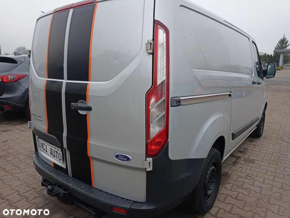 Ford Transit Custom - 7