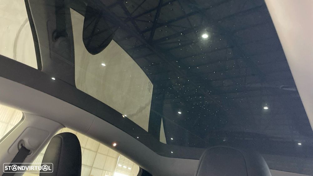 Tesla Model Y Long Range Tração Traseira - 16