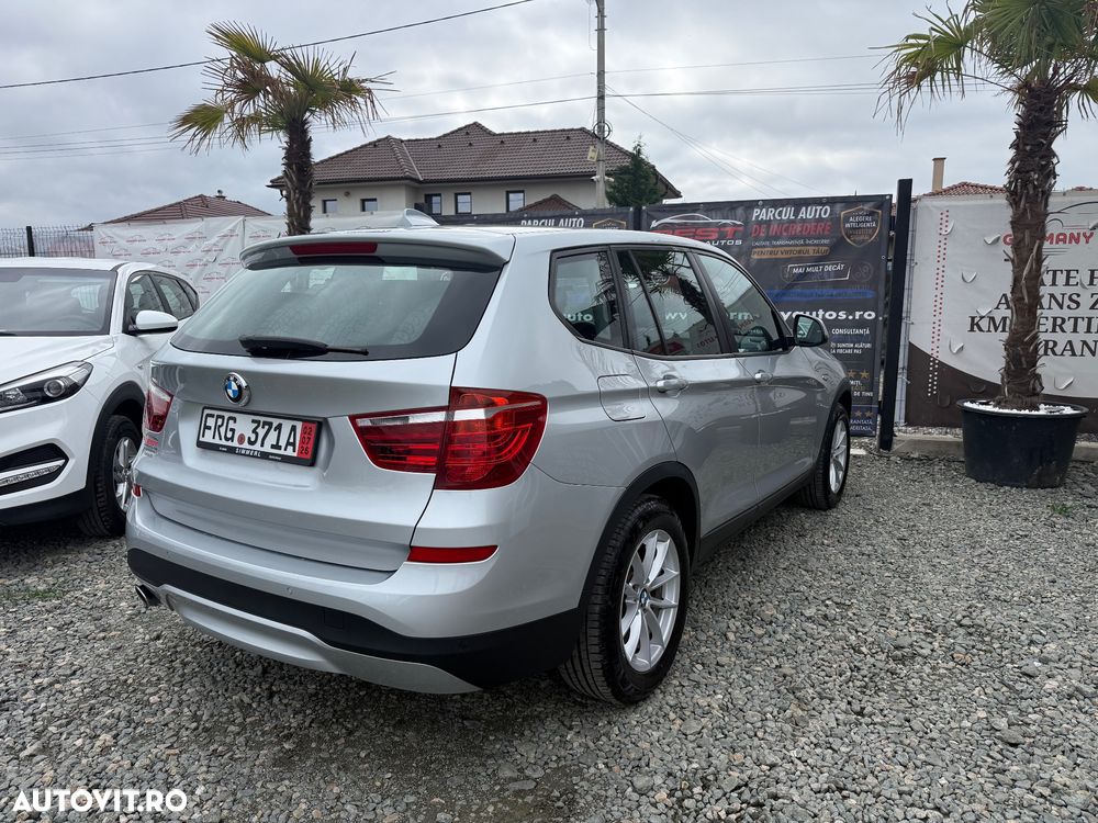 BMW X3 xDrive20d Advantage - 7