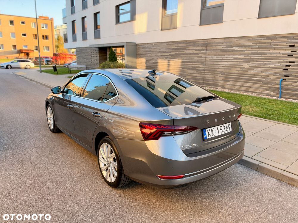 Skoda Octavia 2.0 TDI Style DSG - 5