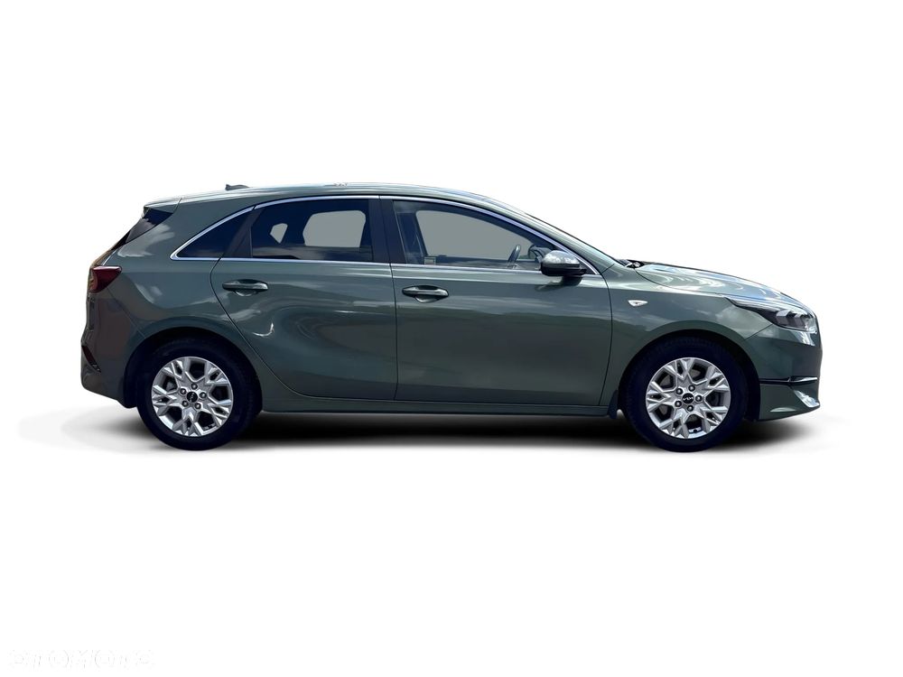 Kia Ceed 1.5 T-GDI M DCT - 8