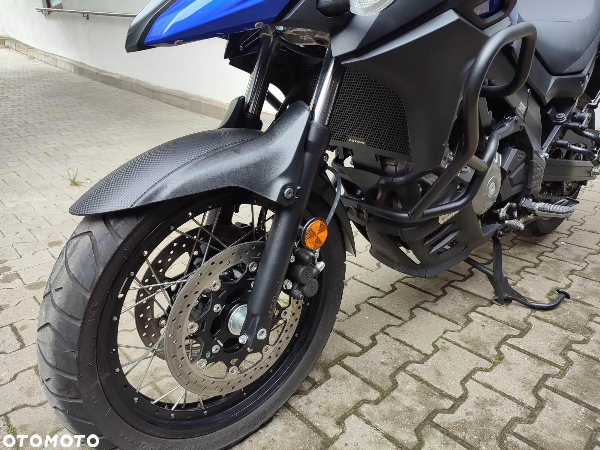 Suzuki DL - 18