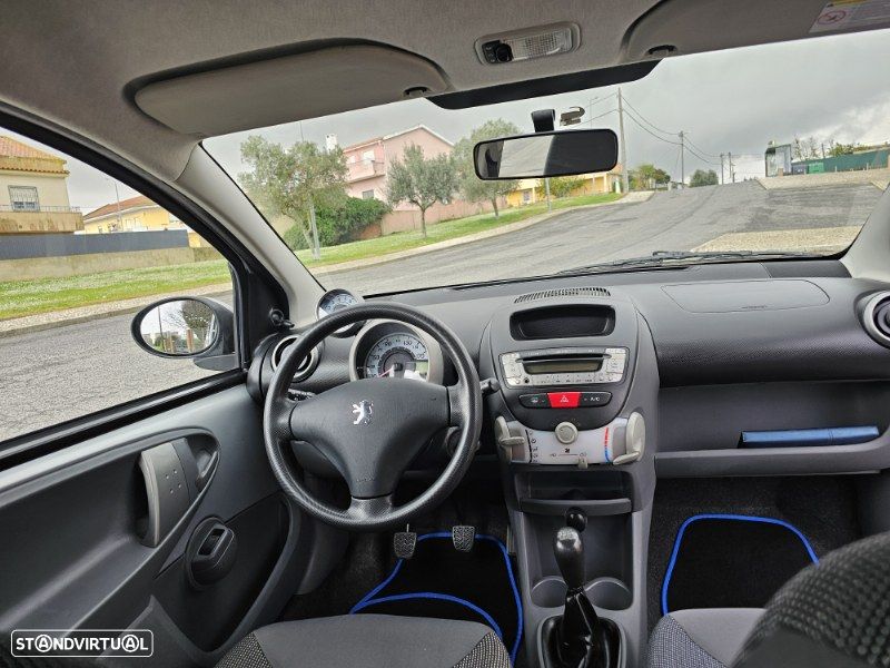 Peugeot 107 1.0 Urban - 17