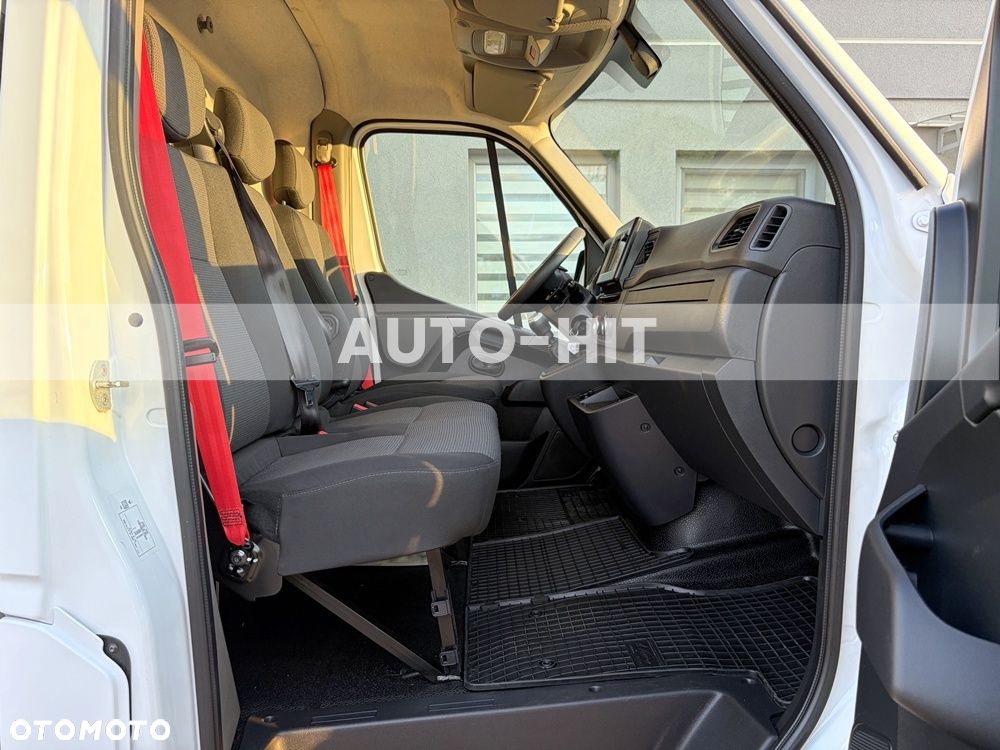 Renault Master - 18
