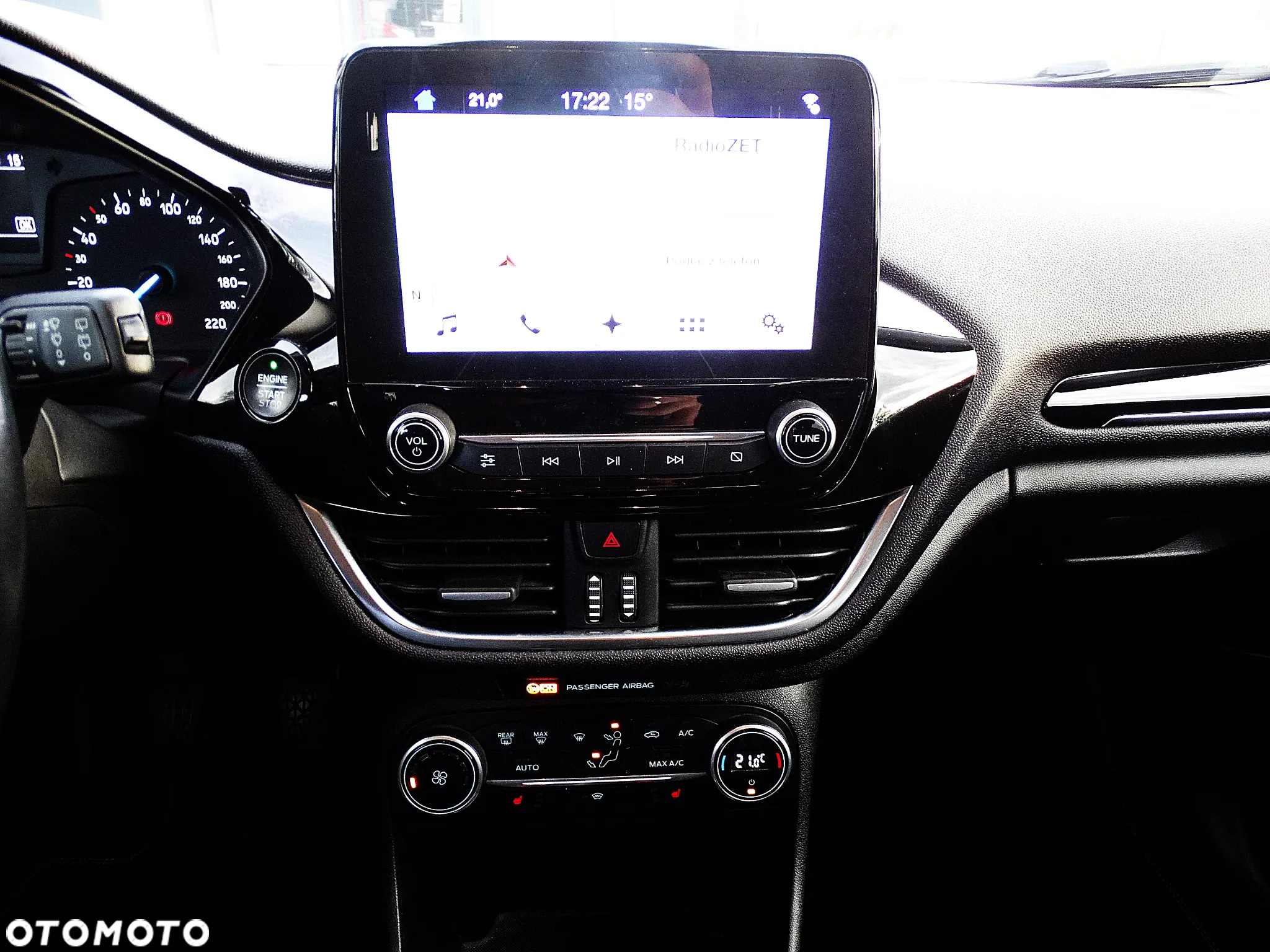 Ford Fiesta 1.0 EcoBoost Start-Stop Titanium - 21
