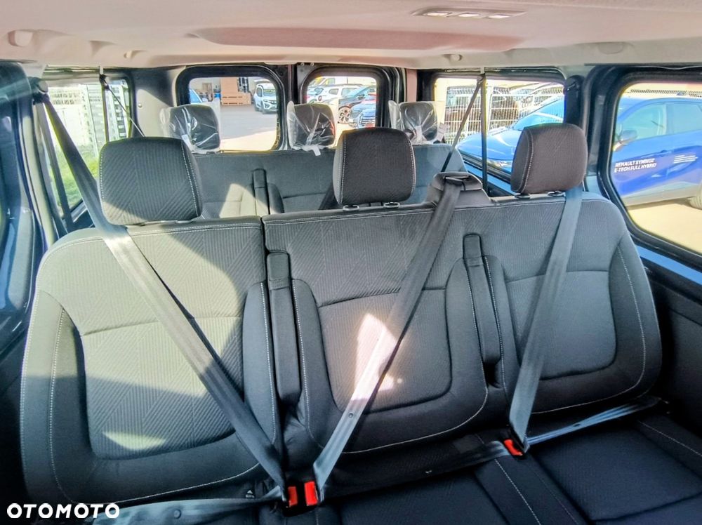 Renault Trafic - 12