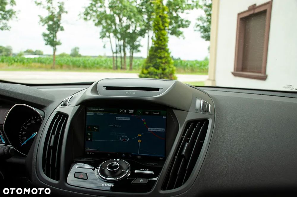 Ford Kuga - 28