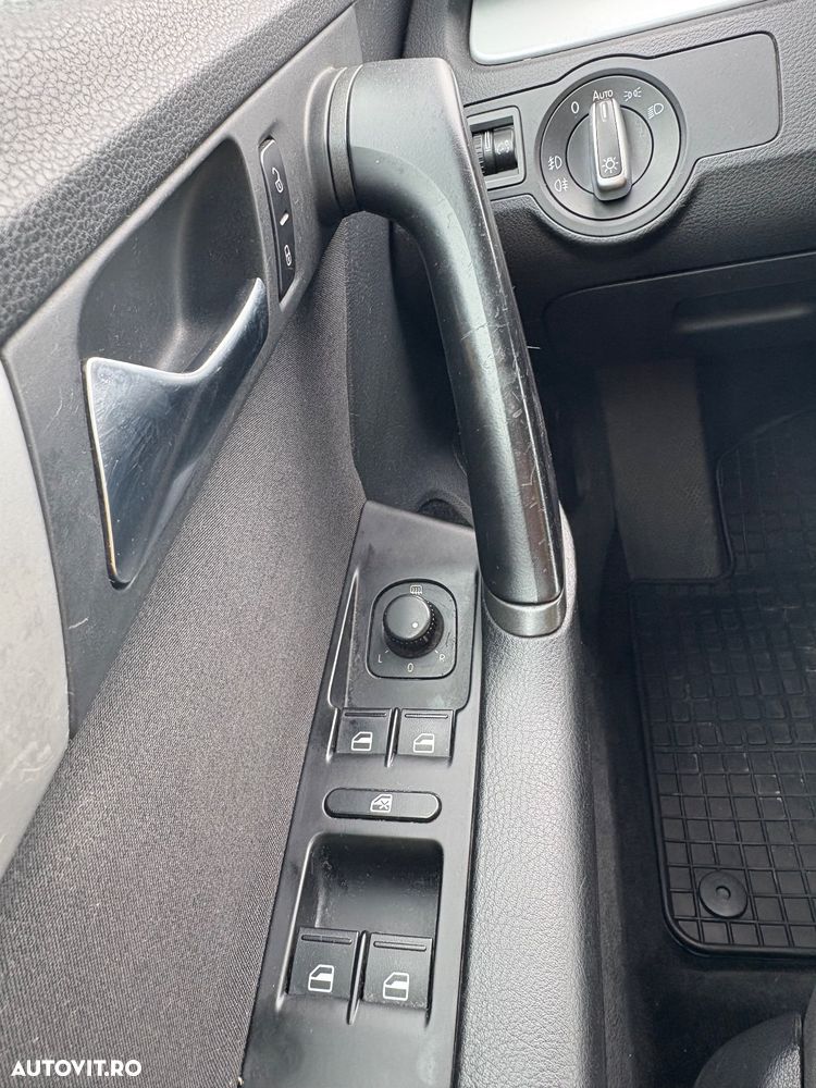 Volkswagen Passat Variant 1.6 TDI BlueMotion Technology Business Edition - 16