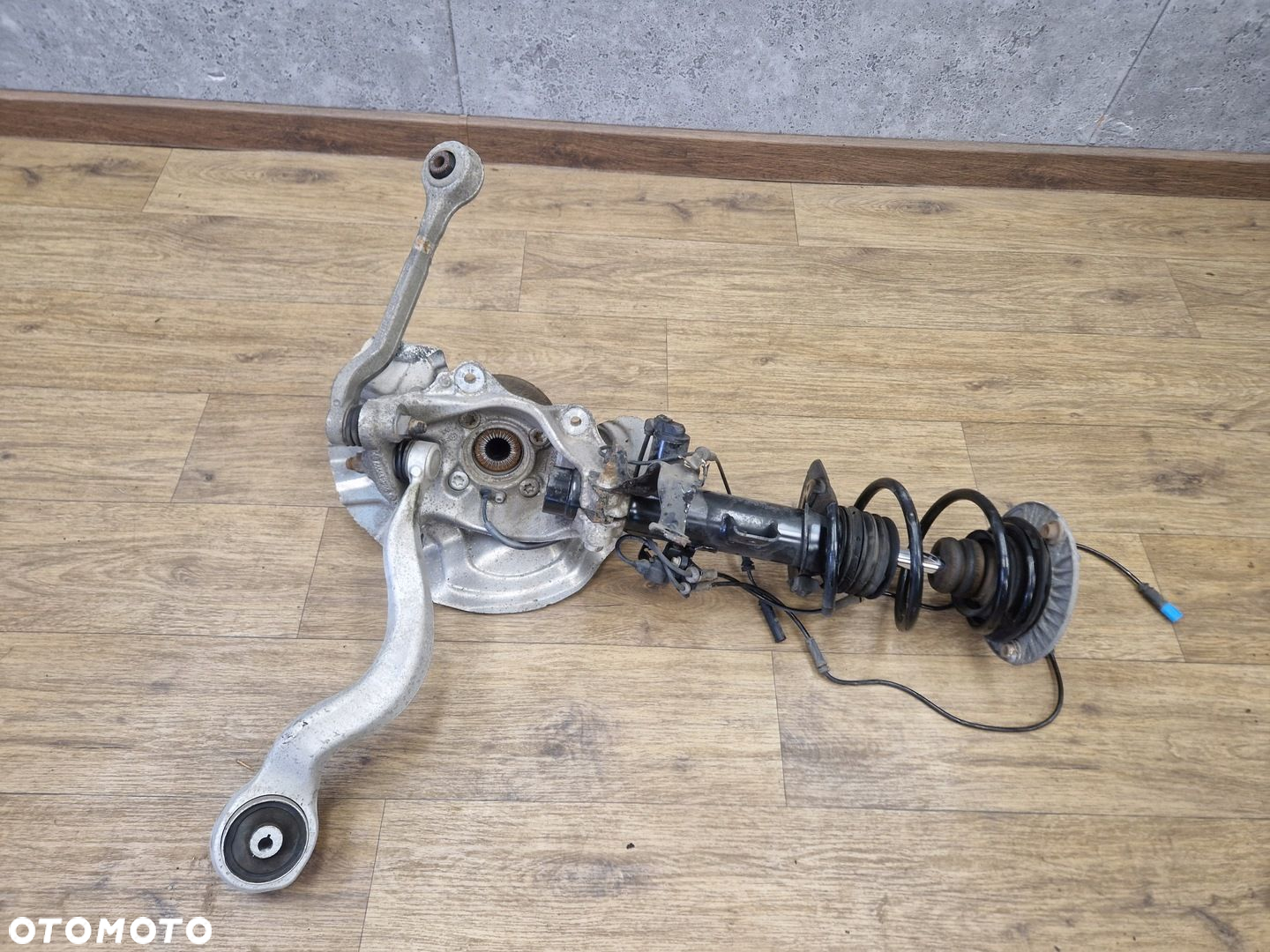 BMW F31 ZWROTNICA LEWY PRZÓD AMORTYZATOR EDC VDC ADAPTACYJNY XDRIVE 6793905 - 5
