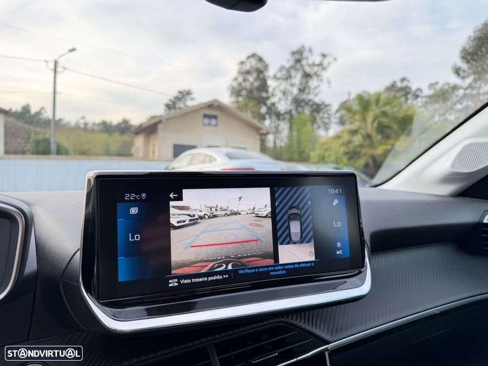 Peugeot 208 1.2 PureTech Allure Pack - 18