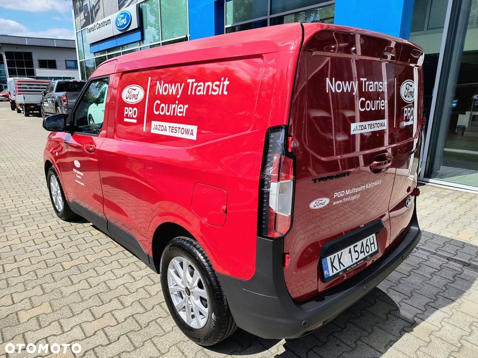 Ford Transit Courier - 3