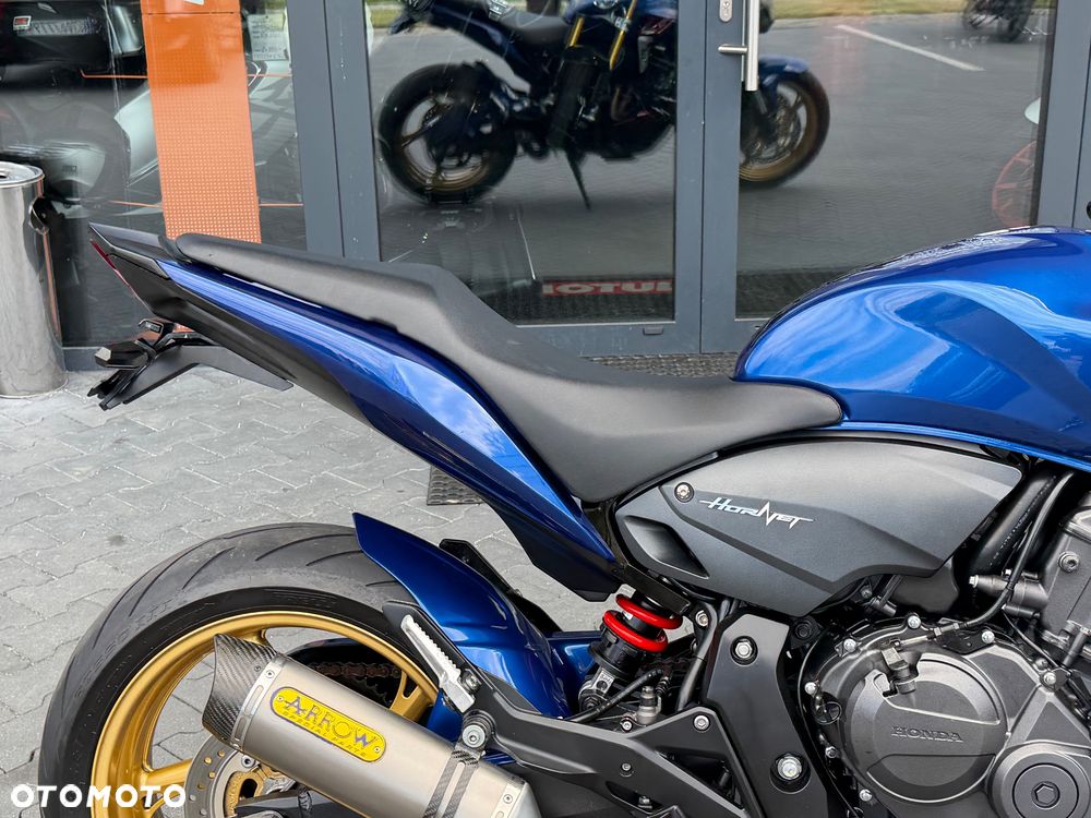Honda Hornet - 10