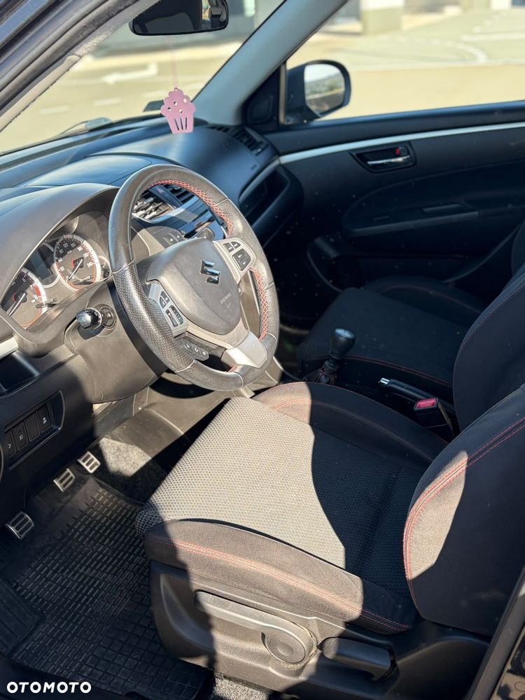Suzuki Swift 1.6 Sport - 8