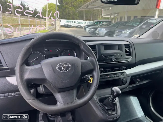 Toyota Proace Verso 1.5 D-4D L1 1.0T Comfort 9L PDL - 10