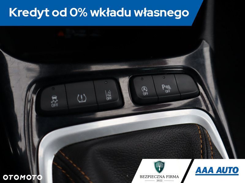 Opel Crossland X - 14